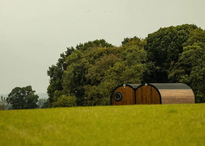 Hollins Farm - Dog Friendly, Self Catering Holiday Lodges