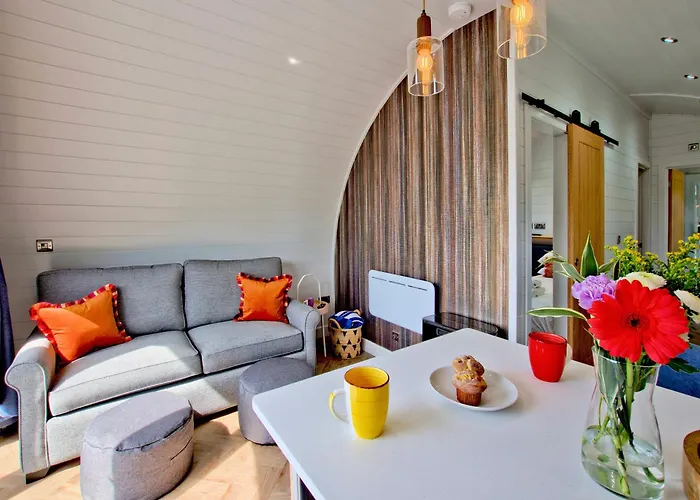 Hollins Farm - Dog Friendly, Self Catering Holiday Lodges