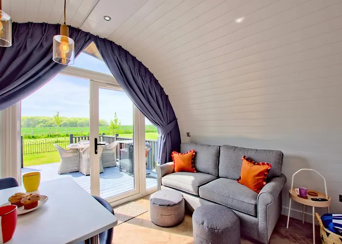 Hollins Farm - Dog Friendly, Self Catering Holiday Lodges