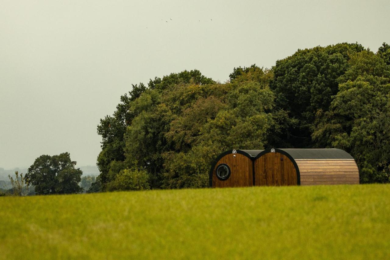 Lodge Hollins Farm - Dog Friendly, Self Catering Knaresborough