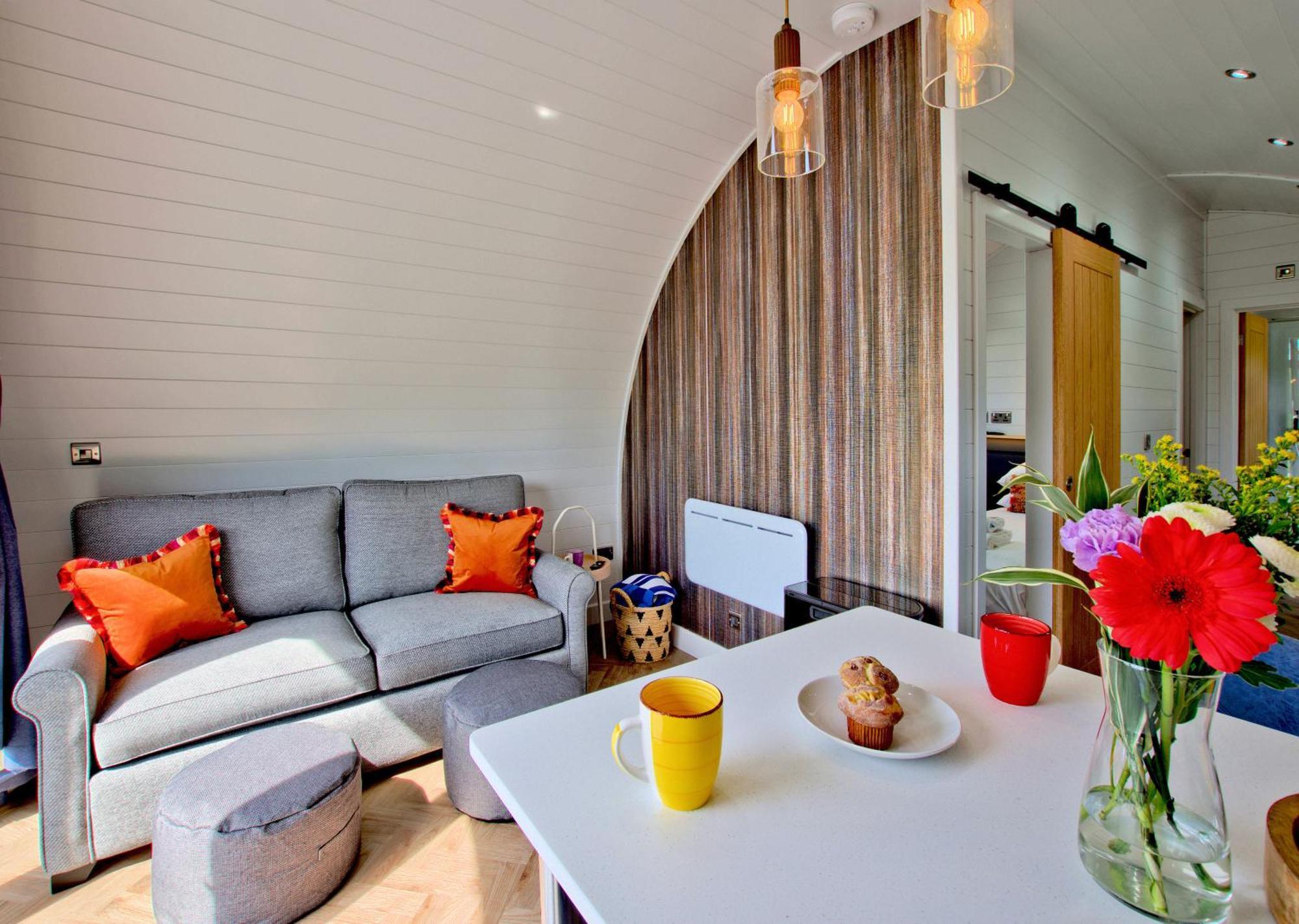 Hollins Farm - Dog Friendly, Self Catering Lodge Knaresborough